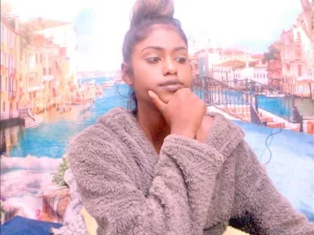 indiantatianna on BongaCams 