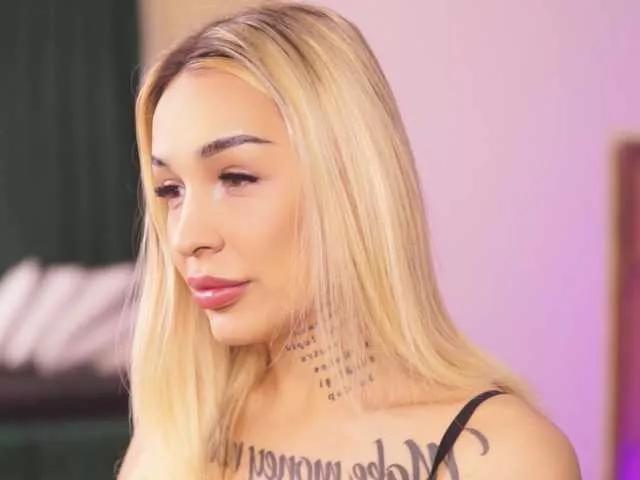 InkedBlondeLust on BongaCams 