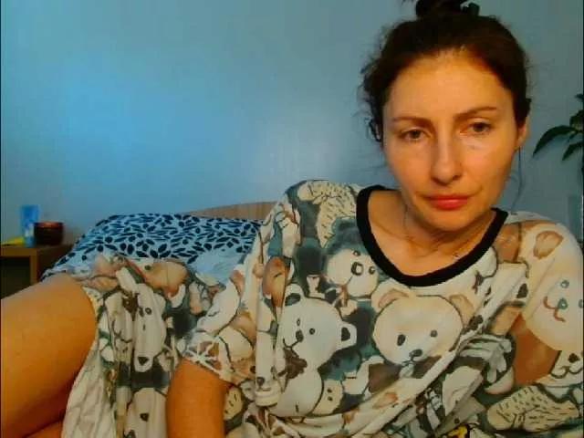 Irina9793 on BongaCams 