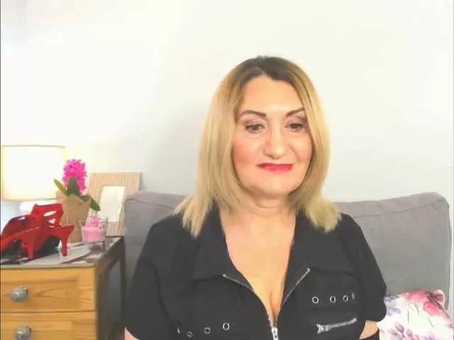 IsabellaExperienced on BongaCams