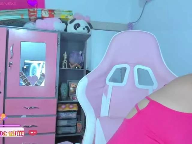 Isis-Becca on BongaCams 