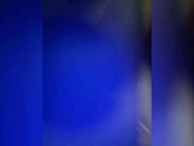 JohnnyyCage on BongaCams 