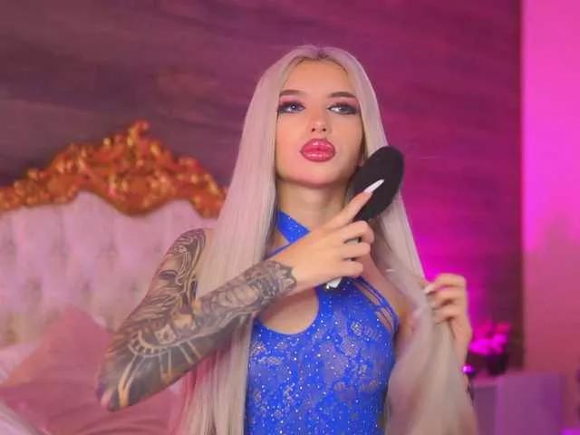 JuicyJessye on BongaCams 