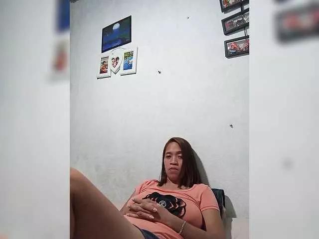 kath02 on BongaCams 