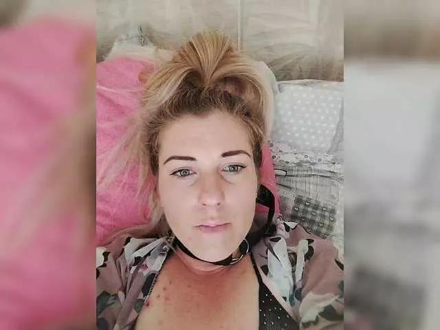 Katina on BongaCams 