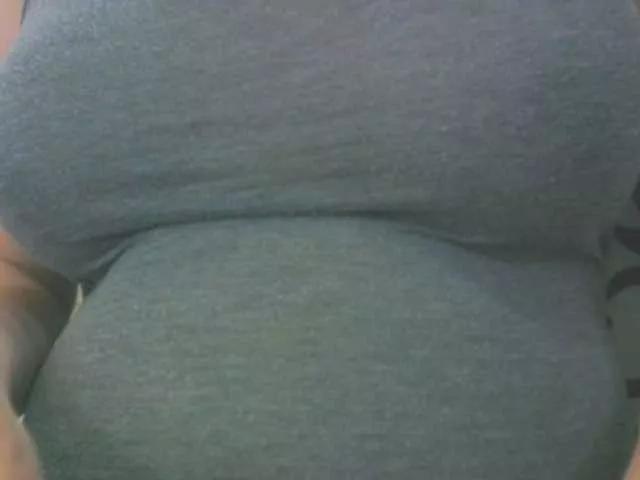 KeepmepregO on BongaCams 