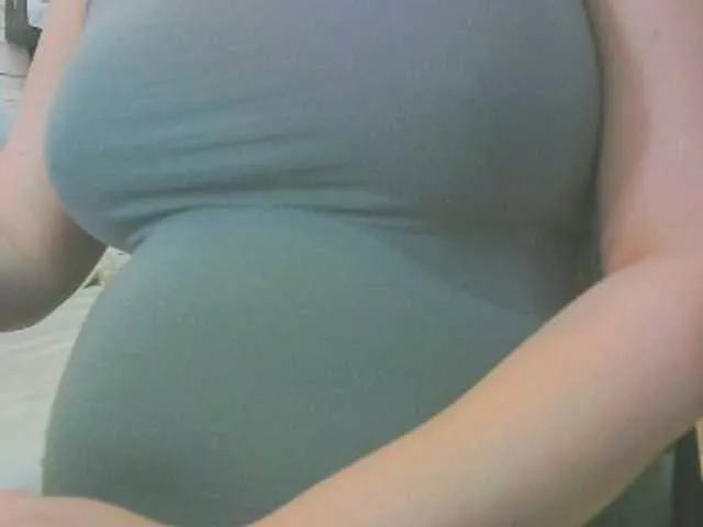 KeepmepregO on BongaCams 