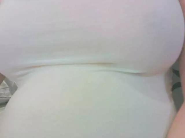 KeepmepregO on BongaCams 