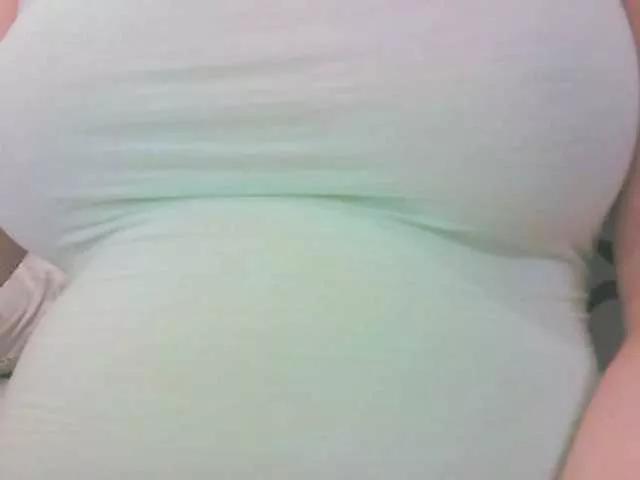 KeepmepregO on BongaCams 