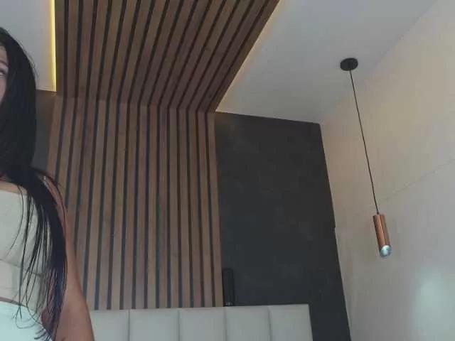 Kendalmiller on BongaCams 