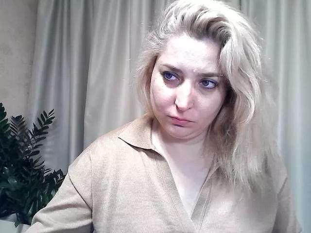 Freechat KickaIricka on BongaCams