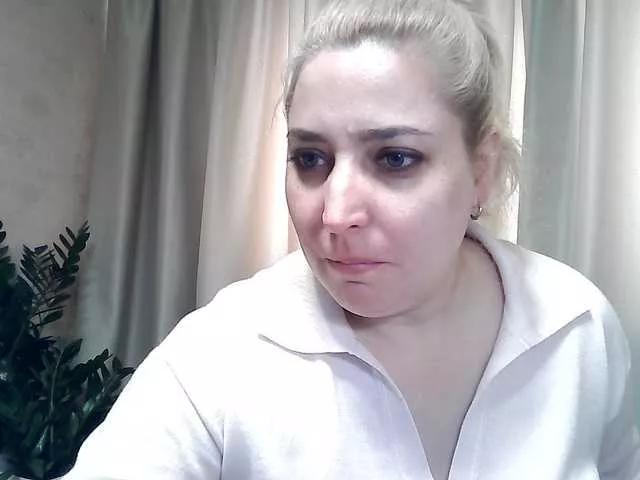 Freechat KickaIricka on BongaCams