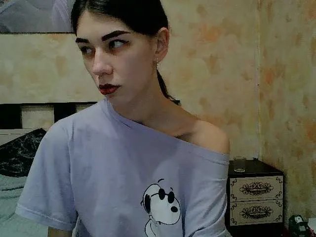 Offline Kiitaa on BongaCams