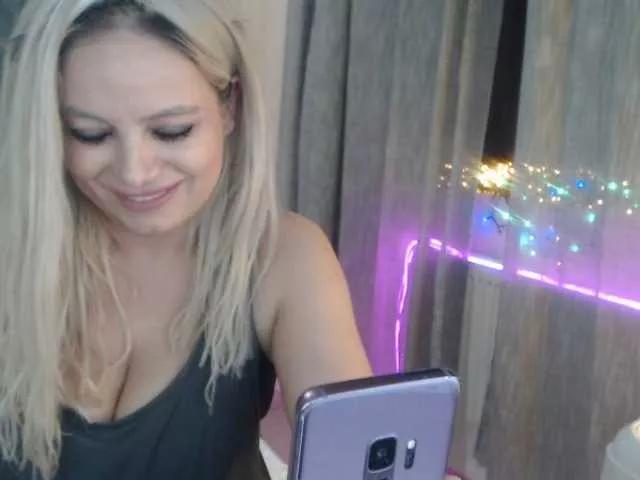 Kiss4foryou on BongaCams 