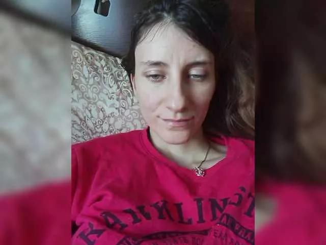 Kitty2044 on BongaCams 
