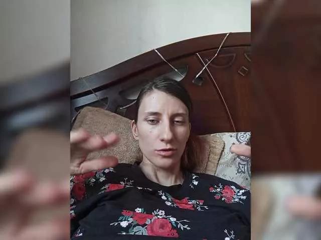 Kitty2044 on BongaCams 