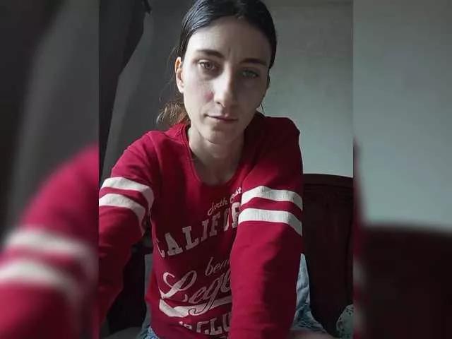 Kitty2044 on BongaCams 
