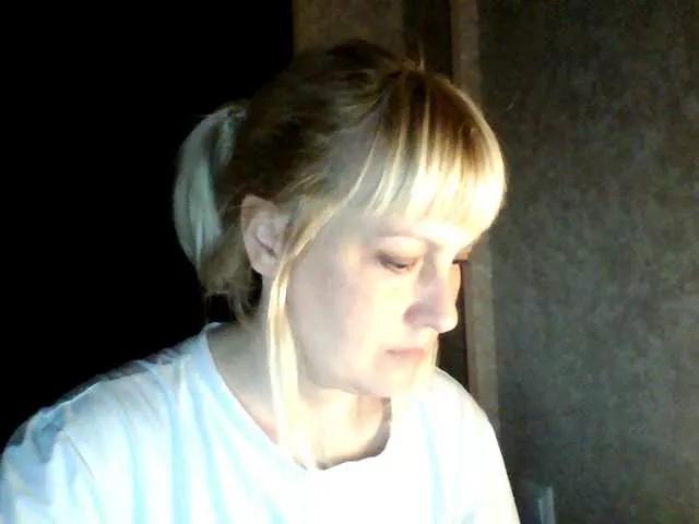 krisss2016 on BongaCams 