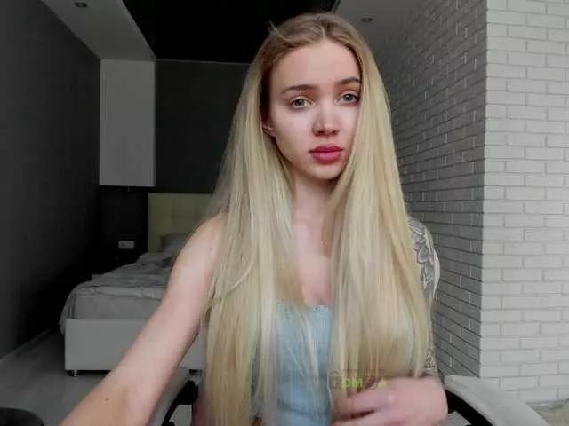 ladayy on BongaCams 