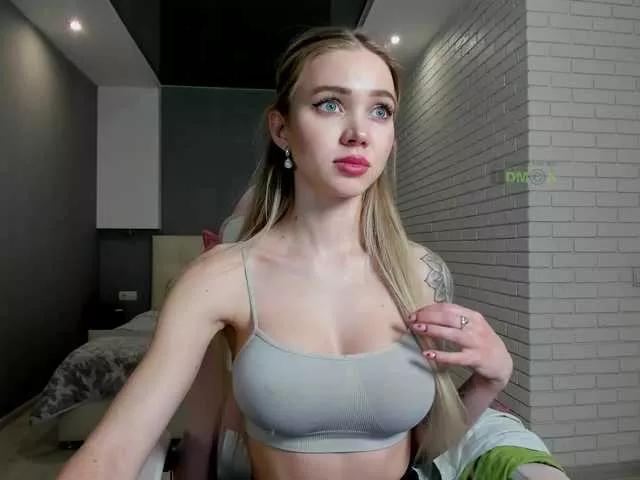 ladayy on BongaCams 