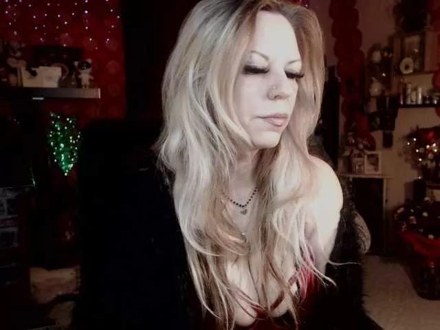LadyVelvet on BongaCams 