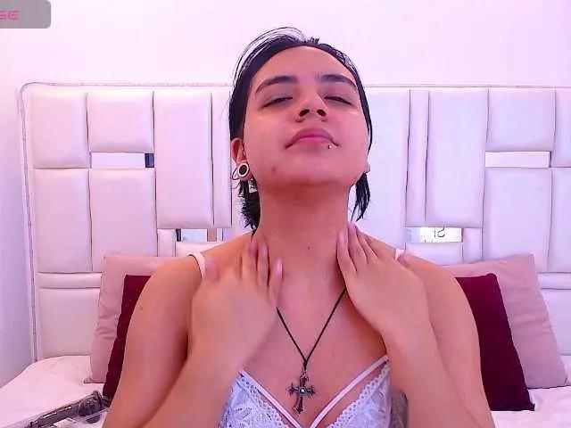 Laila-Stewart on BongaCams 