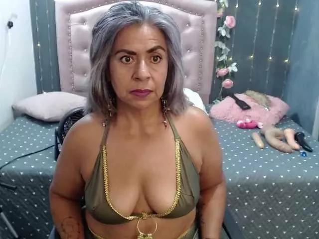 lalisha-96 on BongaCams 