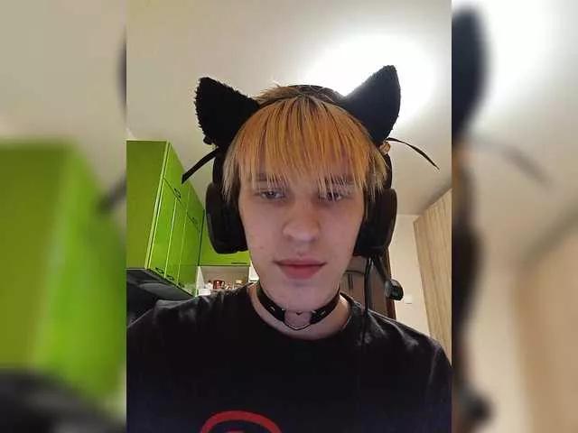 lana-18 on BongaCams 