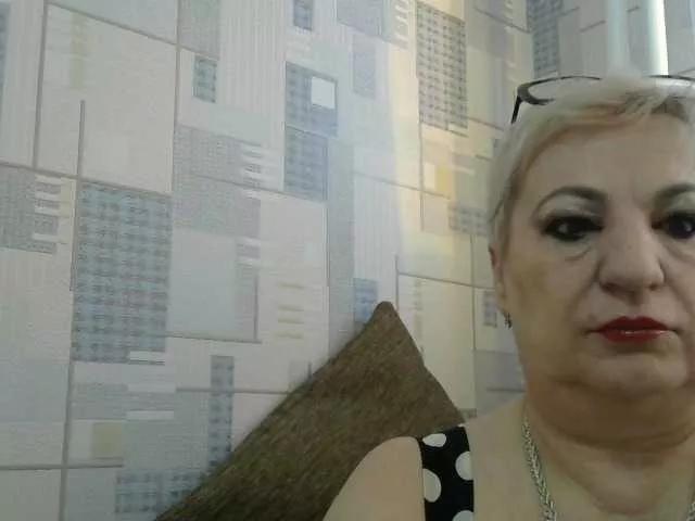 lara45 on BongaCams 