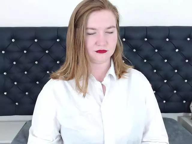 LaraAngel on BongaCams 