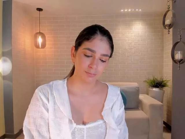 LaylaCutler on BongaCams 