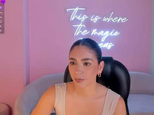 LaylaCutler on BongaCams 