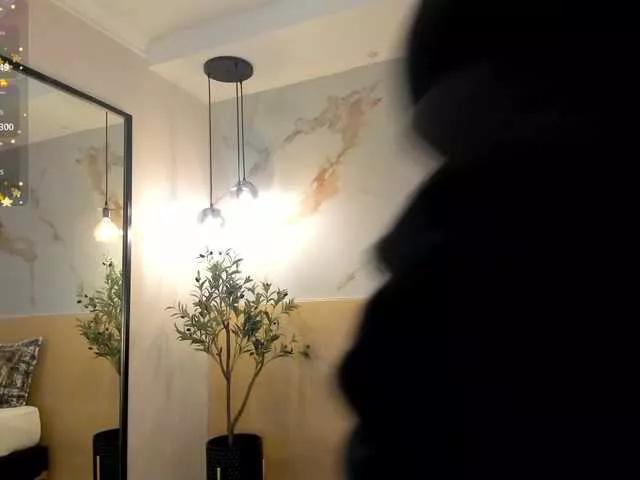 leathompson1 on BongaCams 