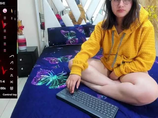 leyladarly on BongaCams 