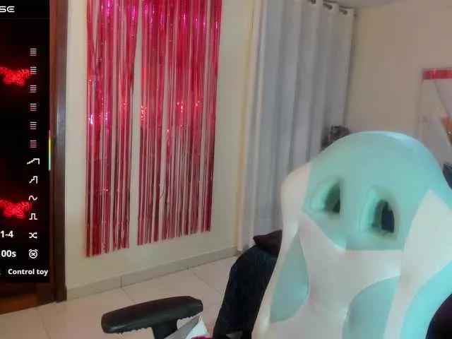 leyladarly on BongaCams 