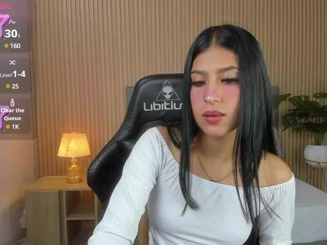lil-star on BongaCams 