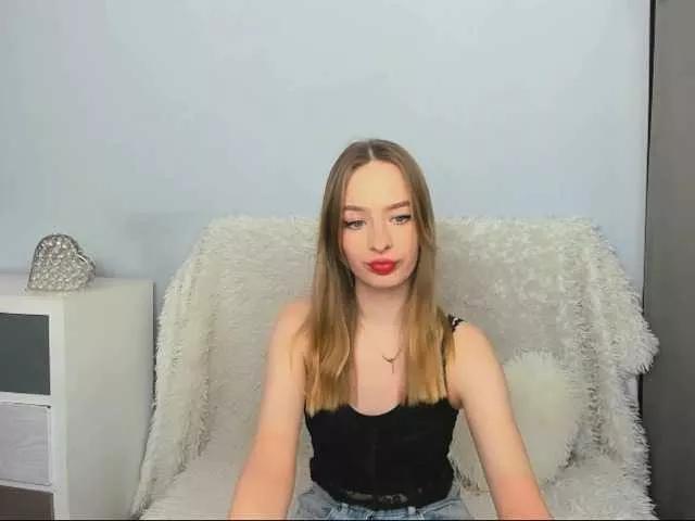 LilaFunny on BongaCams 