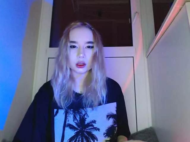 LilCharliey on BongaCams 