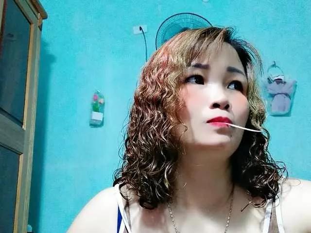 Linhanhsex2k on BongaCams 