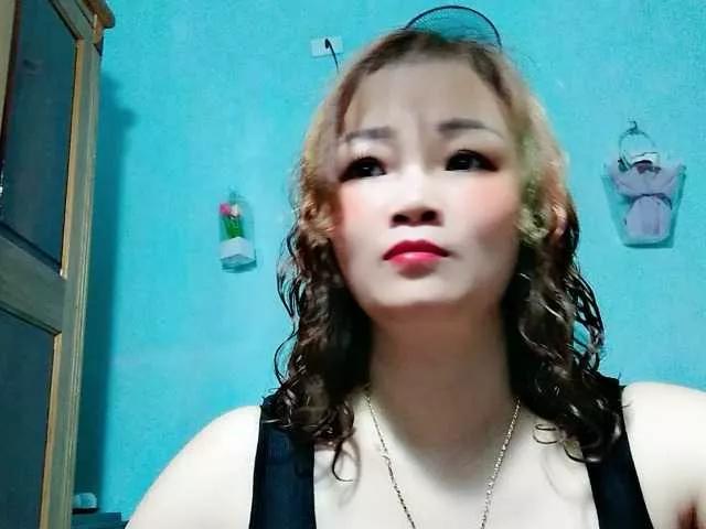 Linhanhsex2k on BongaCams 