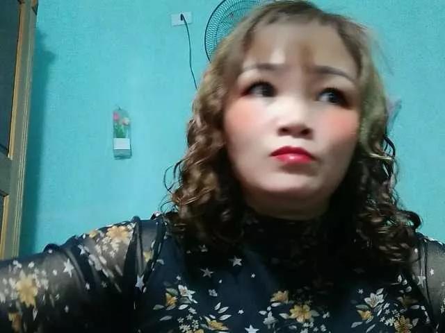 Linhanhsex2k on BongaCams 