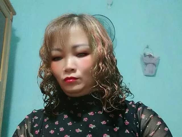 Linhanhsex2k on BongaCams 