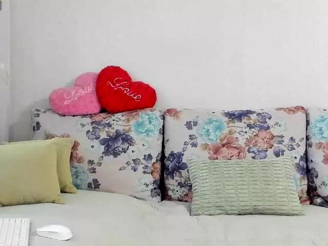 Lisa1225 on BongaCams 