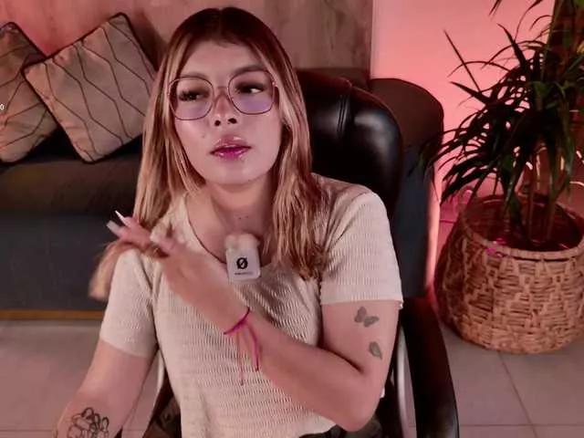 LisaMonroe on BongaCams 