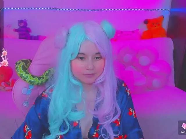LittleKitsune on BongaCams 