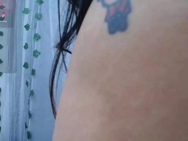 lizzybarbie1 on BongaCams 