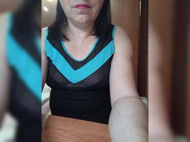 Lola18111 on BongaCams 