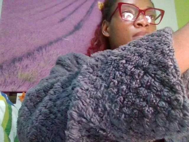 Lolaciao23 on BongaCams 