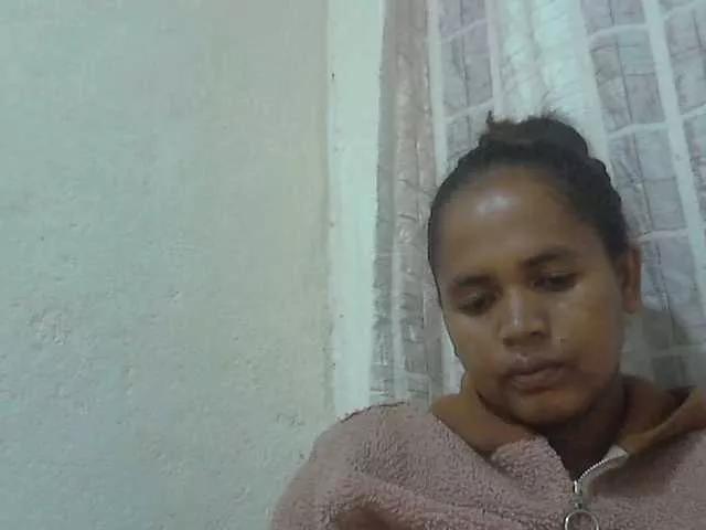 Lolahsexy on BongaCams 