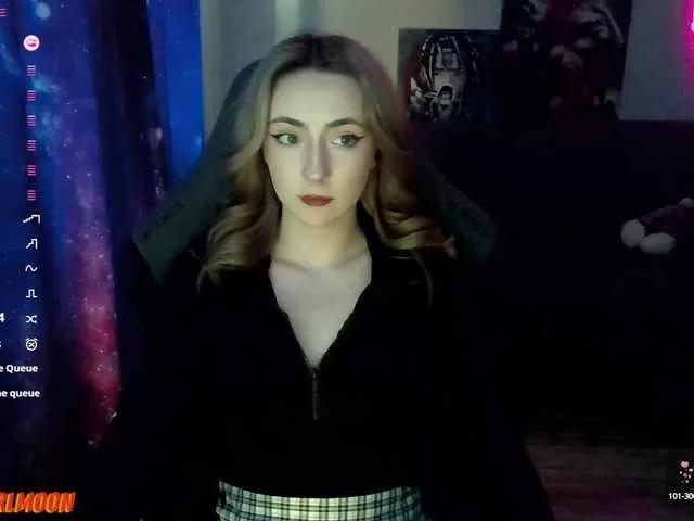 LollyGirlMoon on BongaCams 